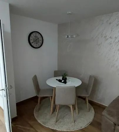 Vesna Apartment *